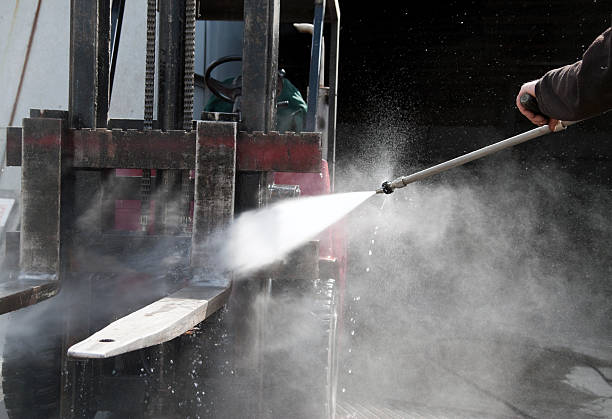Best Building Exterior Washing  in East Mckeesport, PA